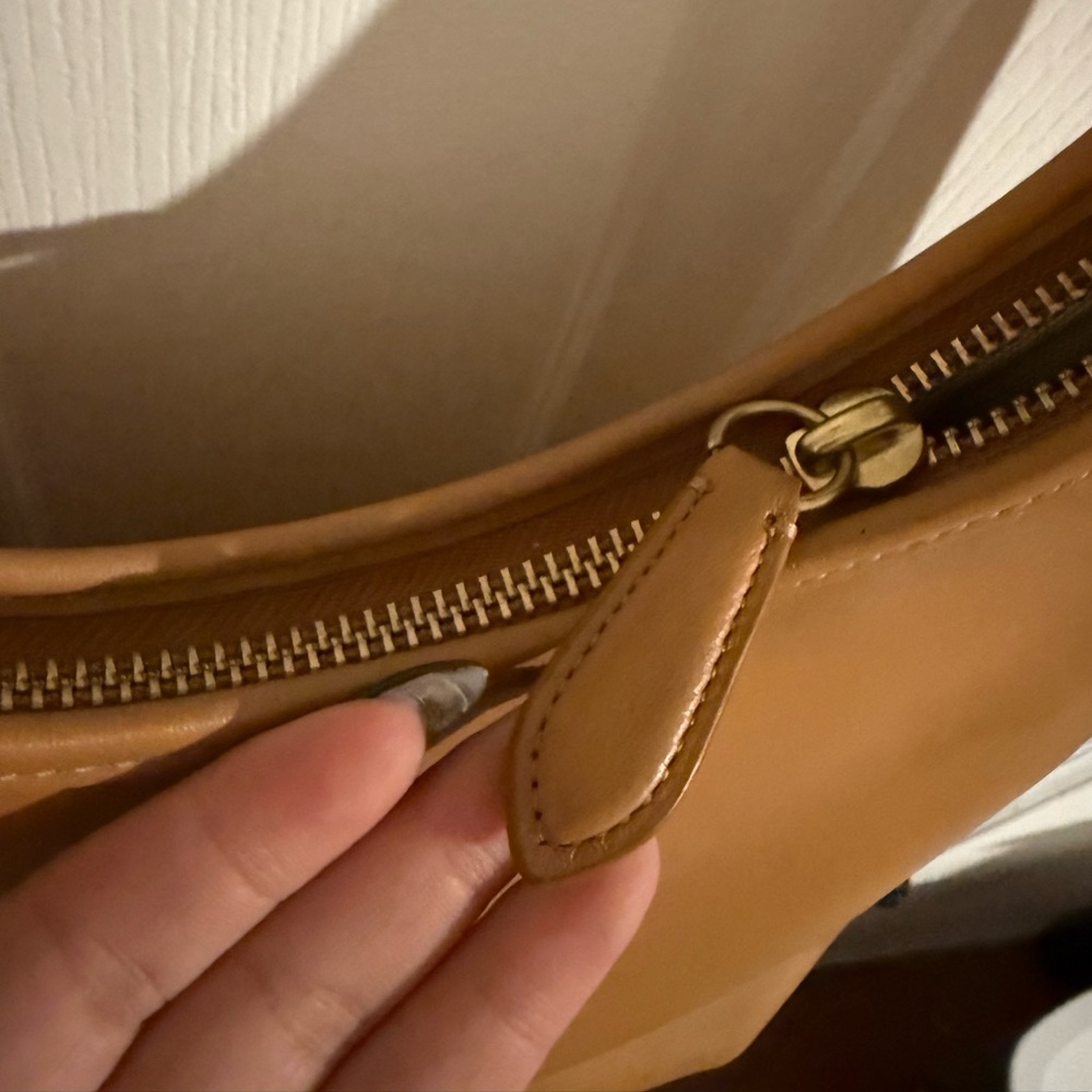 NEW Coach Ergo Tan - Picture 5 of 11